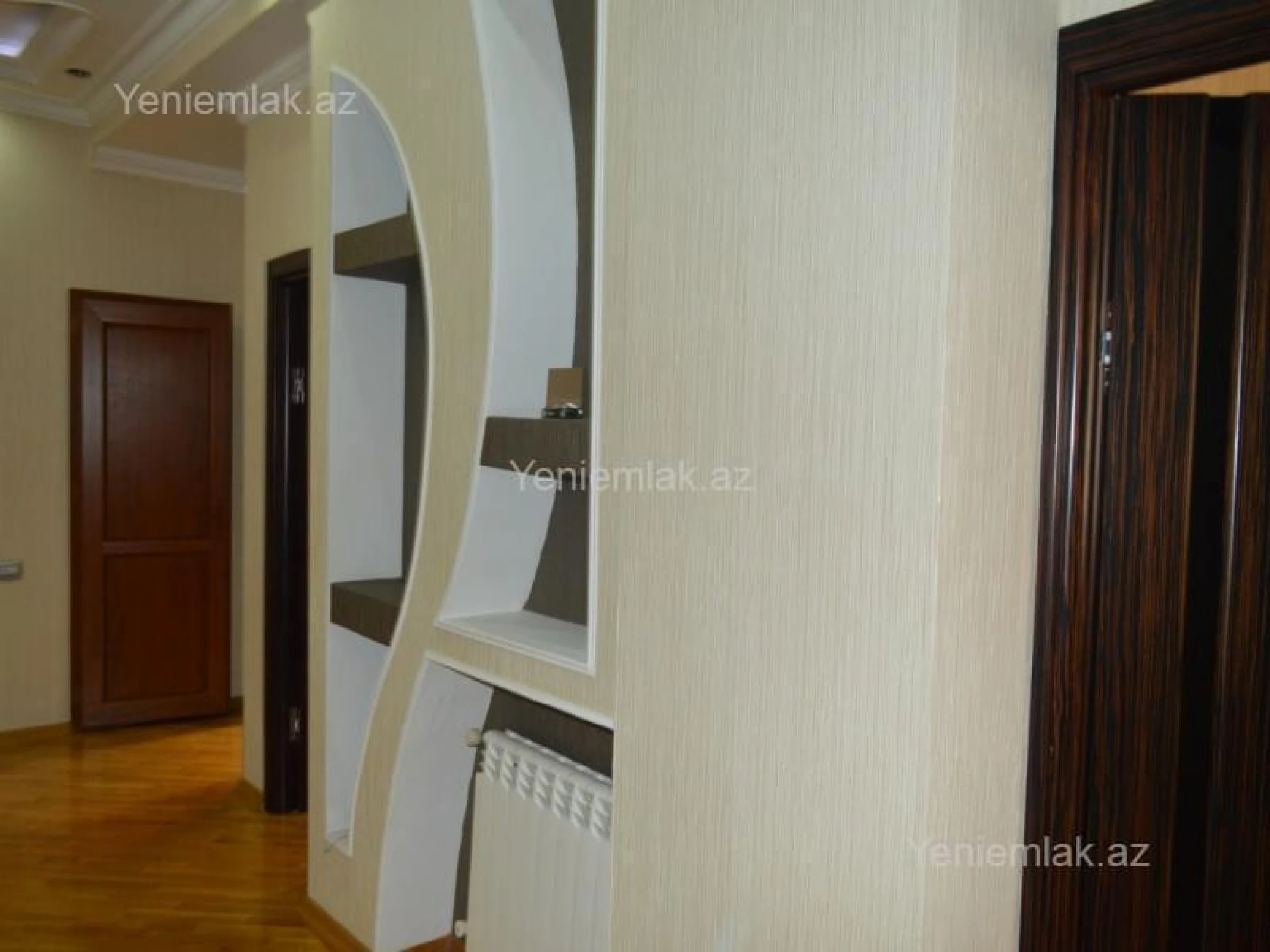 Satılır 3 otaqlı yeni tikili 142 m²