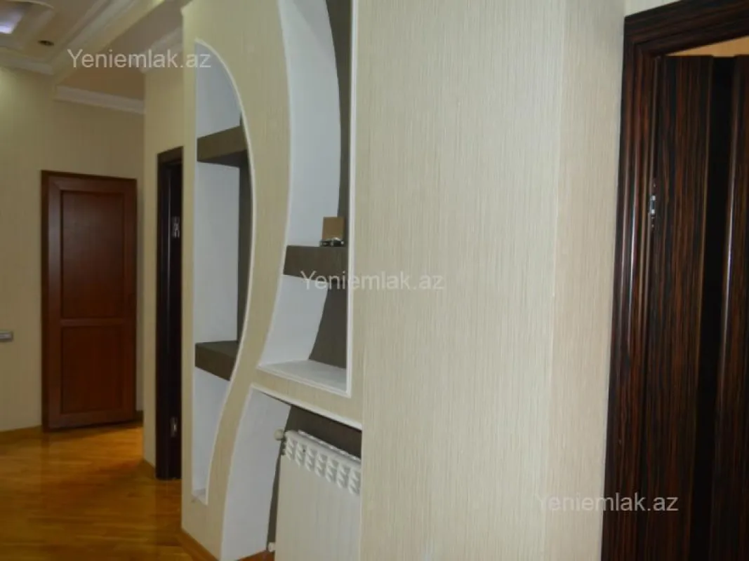 Satılır 3 otaqlı yeni tikili 142 m²