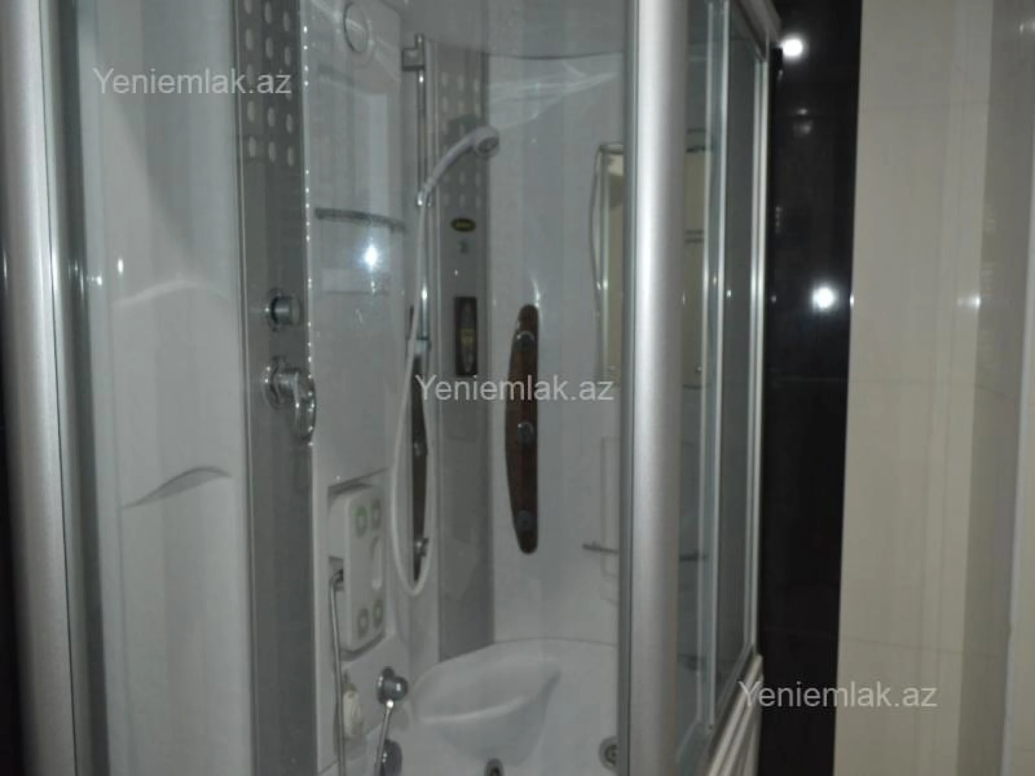 Satılır 3 otaqlı yeni tikili 142 m²