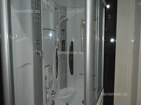 Satılır 3 otaqlı yeni tikili 142 m²