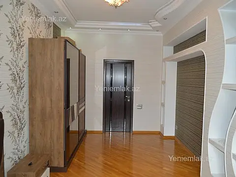 Satılır 3 otaqlı yeni tikili 142 m²