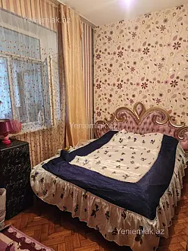 Satılır 3 otaqlı köhnə tikili 117 m²