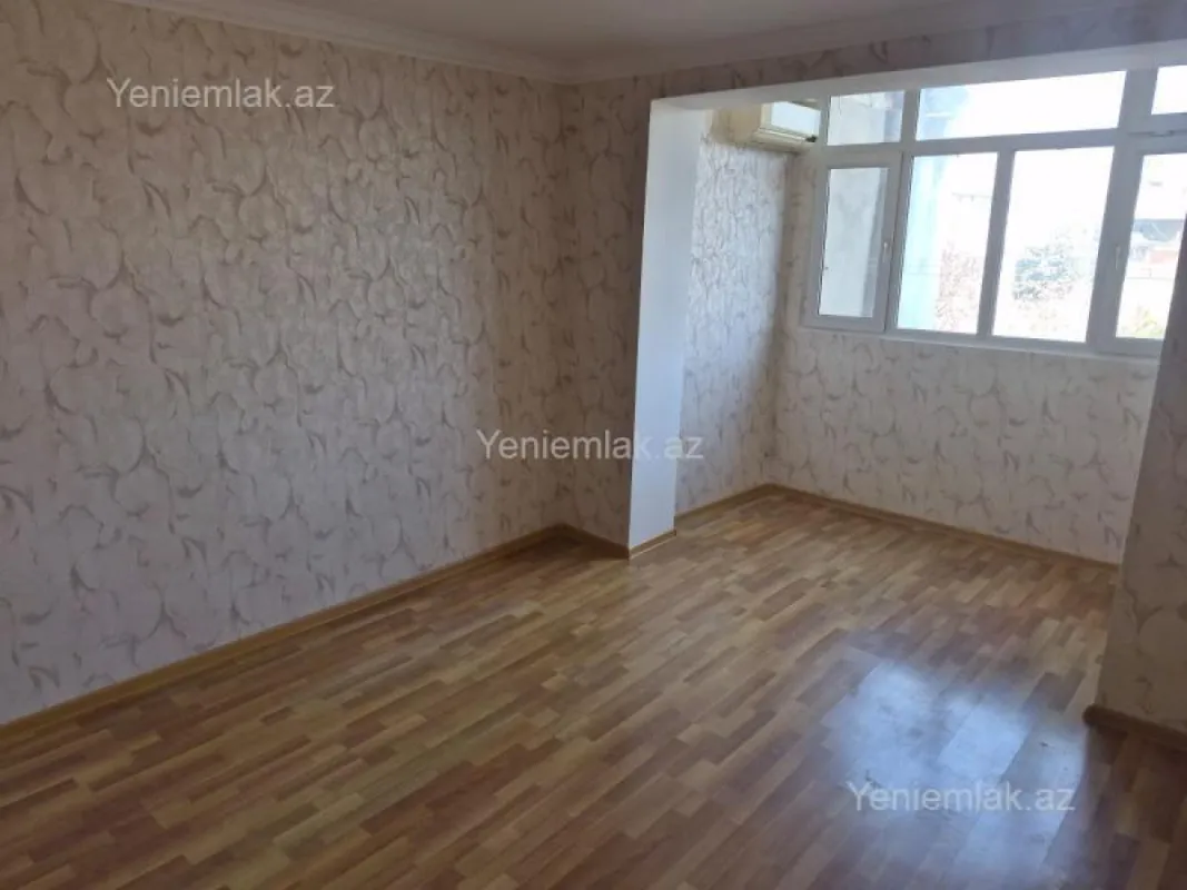Satılır 1 otaqlı köhnə tikili 35 m²