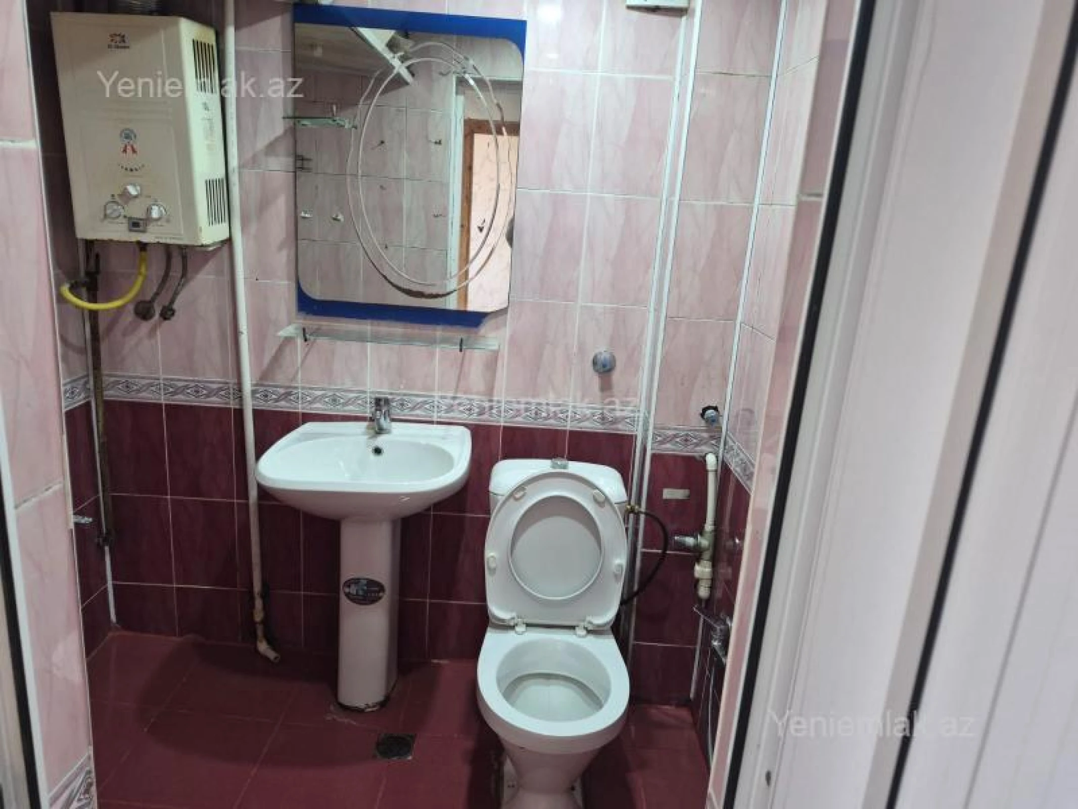 Satılır 1 otaqlı köhnə tikili 35 m²