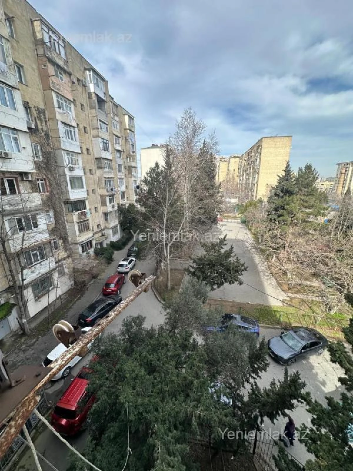 Satılır 3 otaqlı köhnə tikili 85 m²