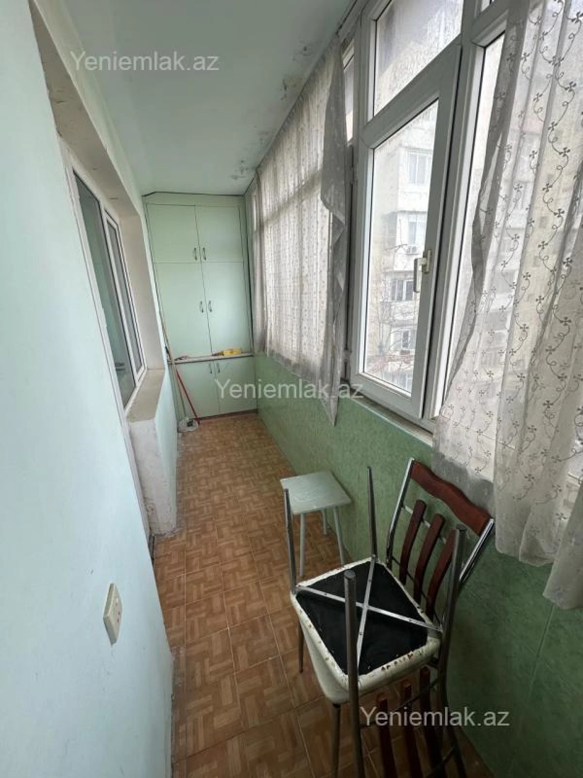 Satılır 3 otaqlı köhnə tikili 85 m²