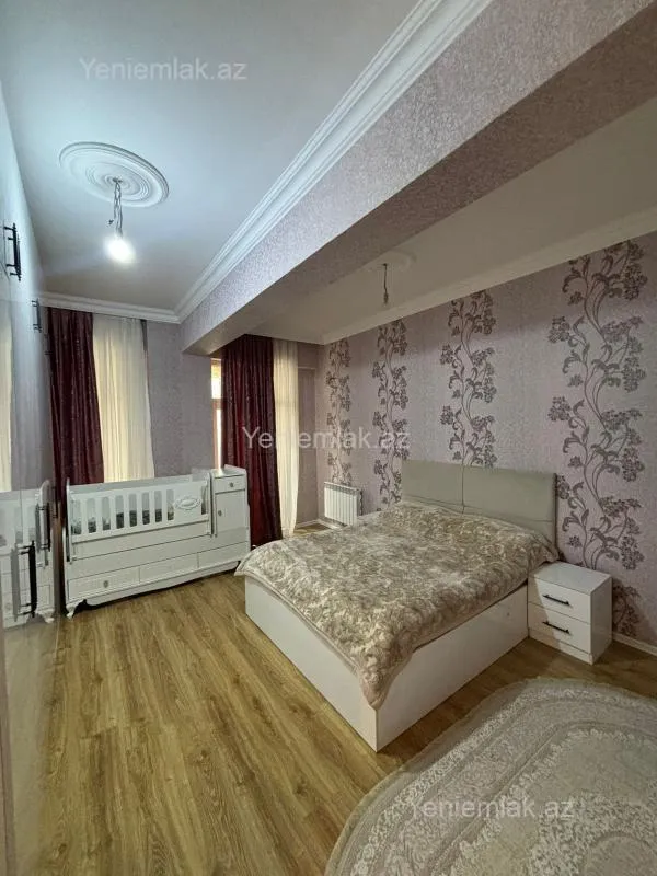 Satılır 3 otaqlı yeni tikili 101 m²