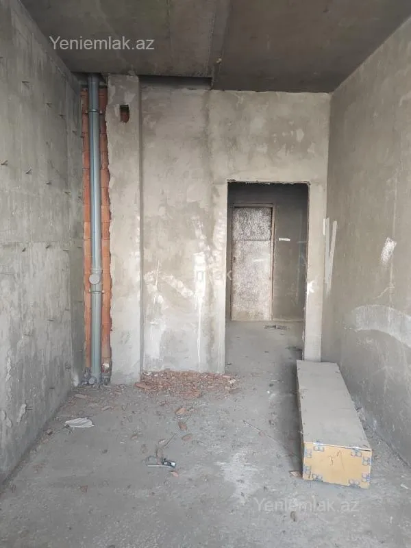 Satılır 2 otaqlı yeni tikili 60 m²