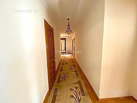 Satılır 3 otaqlı yeni tikili 185 m²