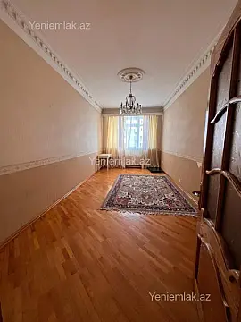 Satılır 3 otaqlı yeni tikili 110 m²
