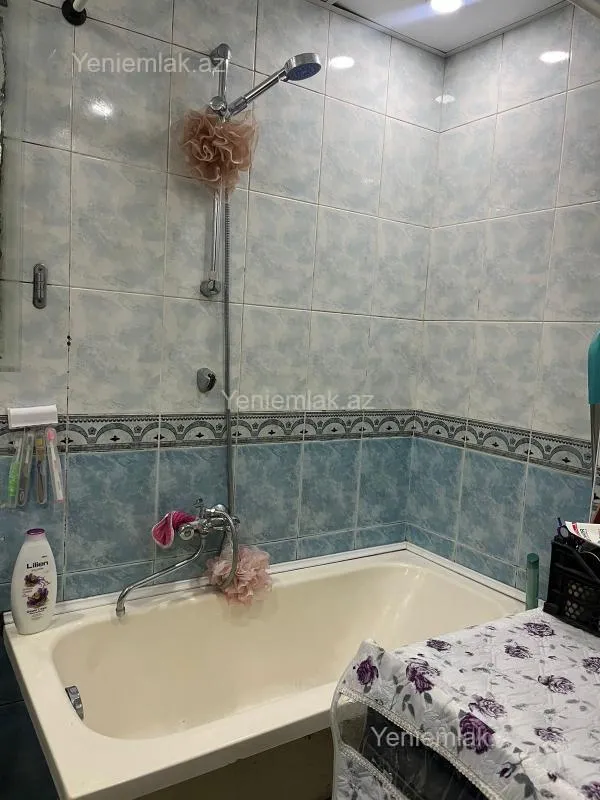 Satılır 3 otaqlı yeni tikili 110 m²