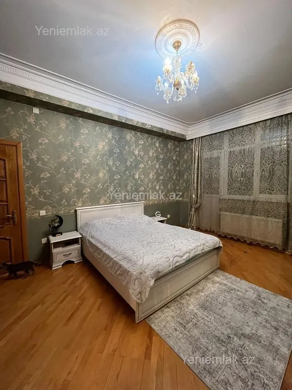 Satılır 3 otaqlı yeni tikili 110 m²