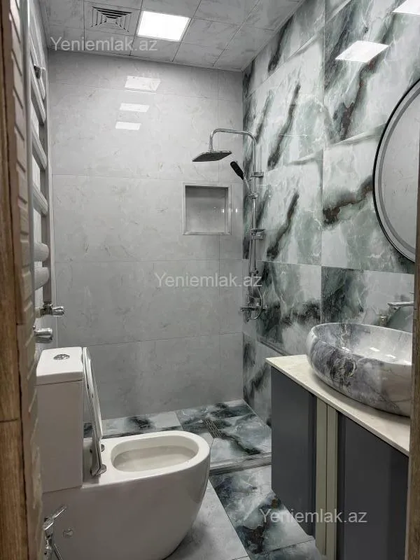 Satılır 3 otaqlı yeni tikili 74 m²