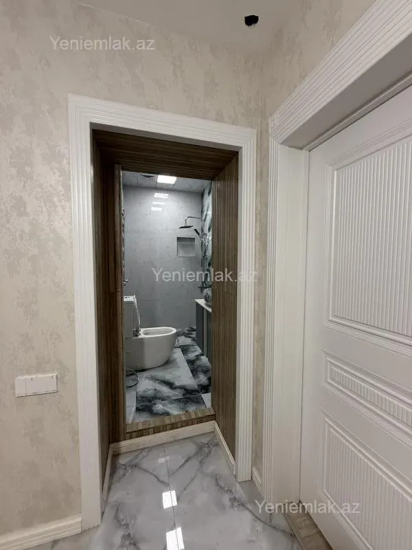 Satılır 3 otaqlı yeni tikili 74 m²