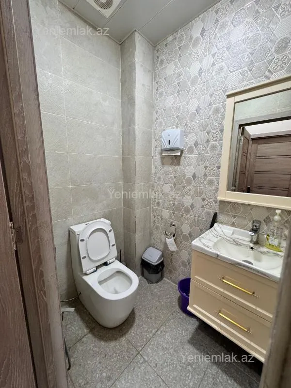 Satılır 1 otaqlı obyekt 103 m²