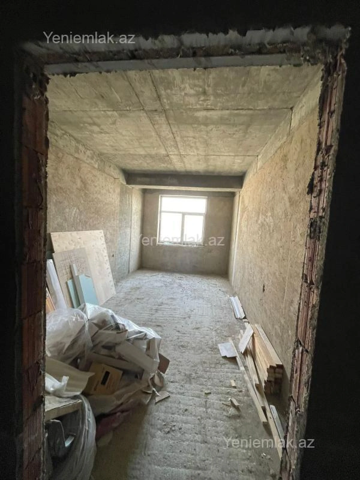 Satılır 4 otaqlı yeni tikili 182 m²