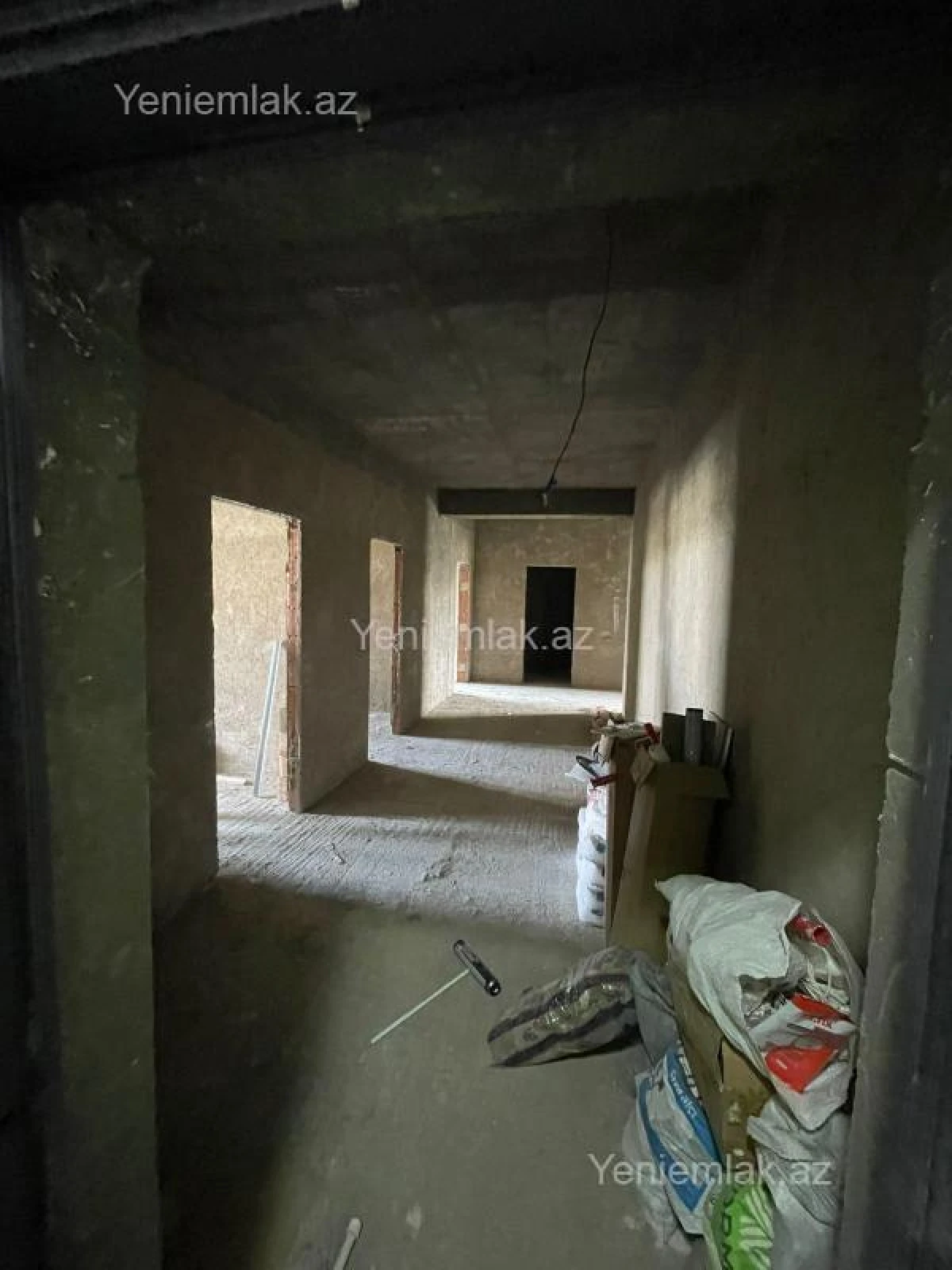 Satılır 4 otaqlı yeni tikili 182 m²