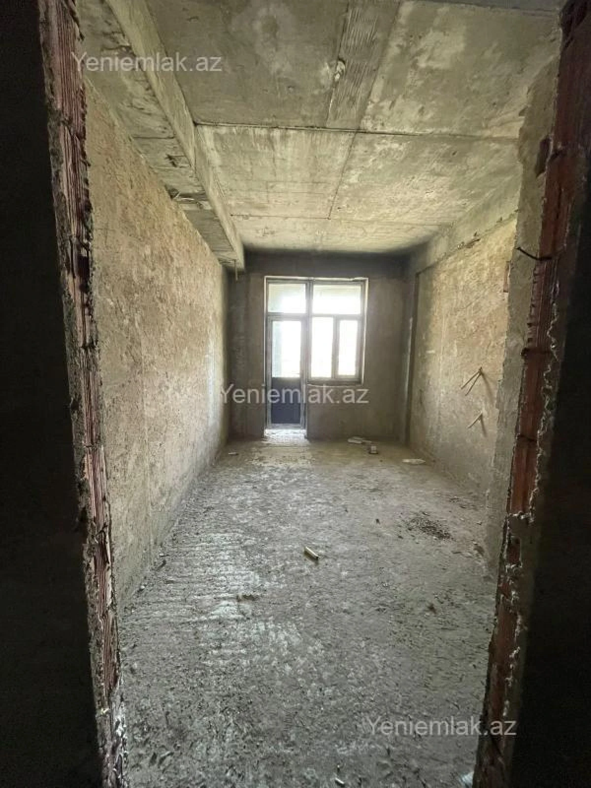 Satılır 4 otaqlı yeni tikili 182 m²