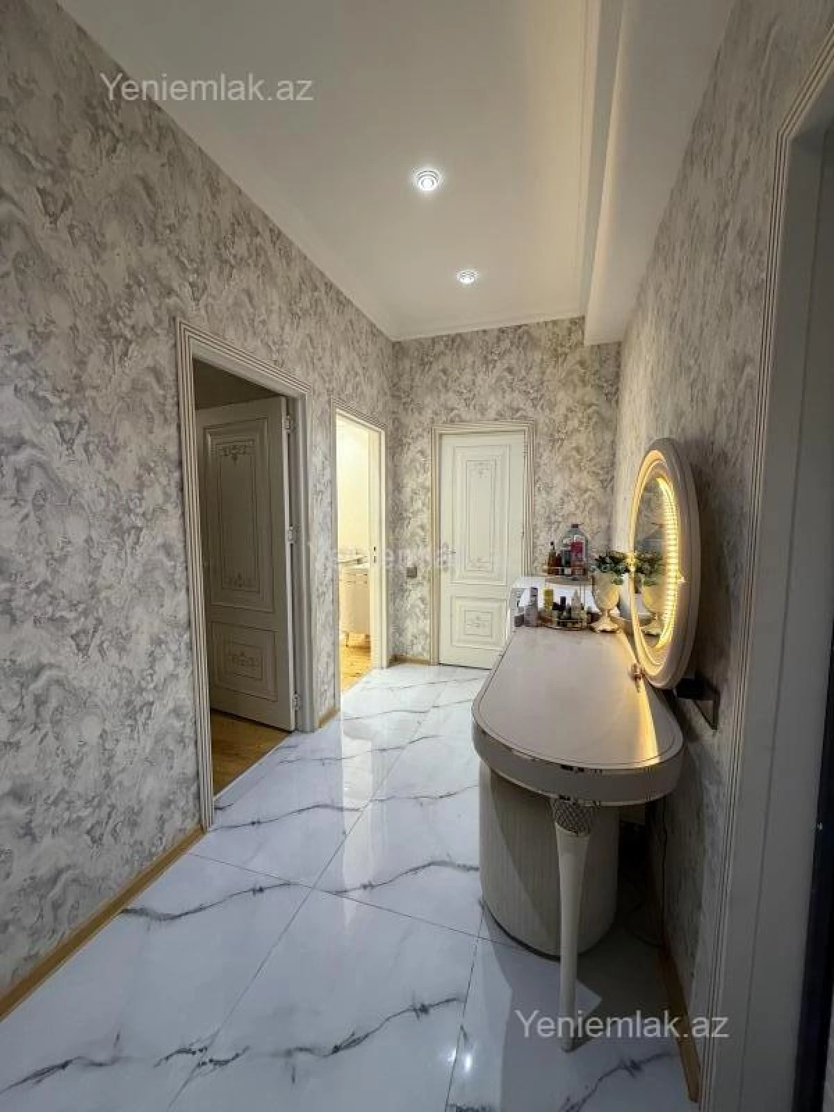 Satılır 2 otaqlı yeni tikili 56 m²