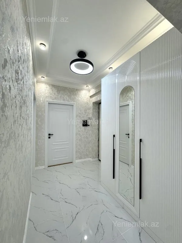 Satılır 2 otaqlı yeni tikili 85 m²