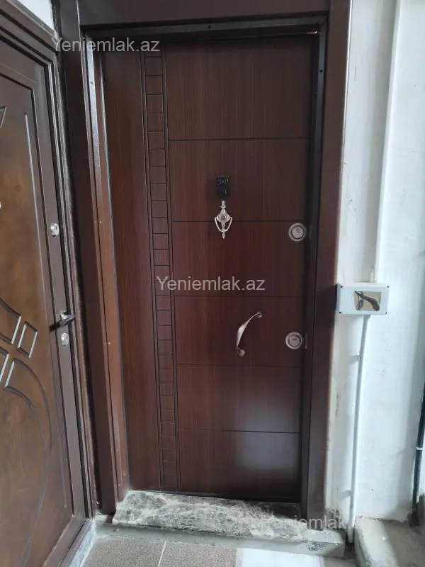 Satılır 2 otaqlı köhnə tikili 55 m²