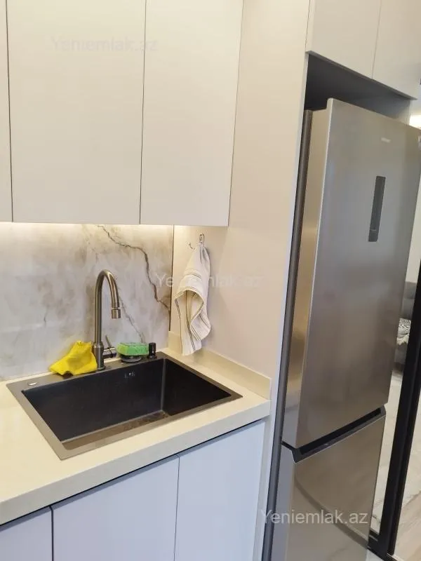 Satılır 2 otaqlı köhnə tikili 55 m²