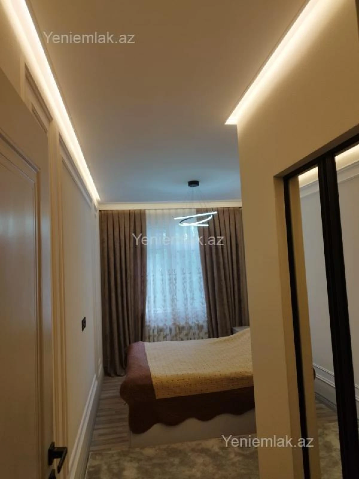 Satılır 2 otaqlı köhnə tikili 55 m²