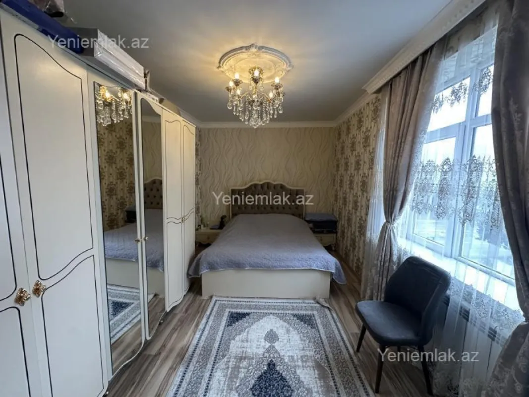 Satılır 2 otaqlı köhnə tikili 60 m²