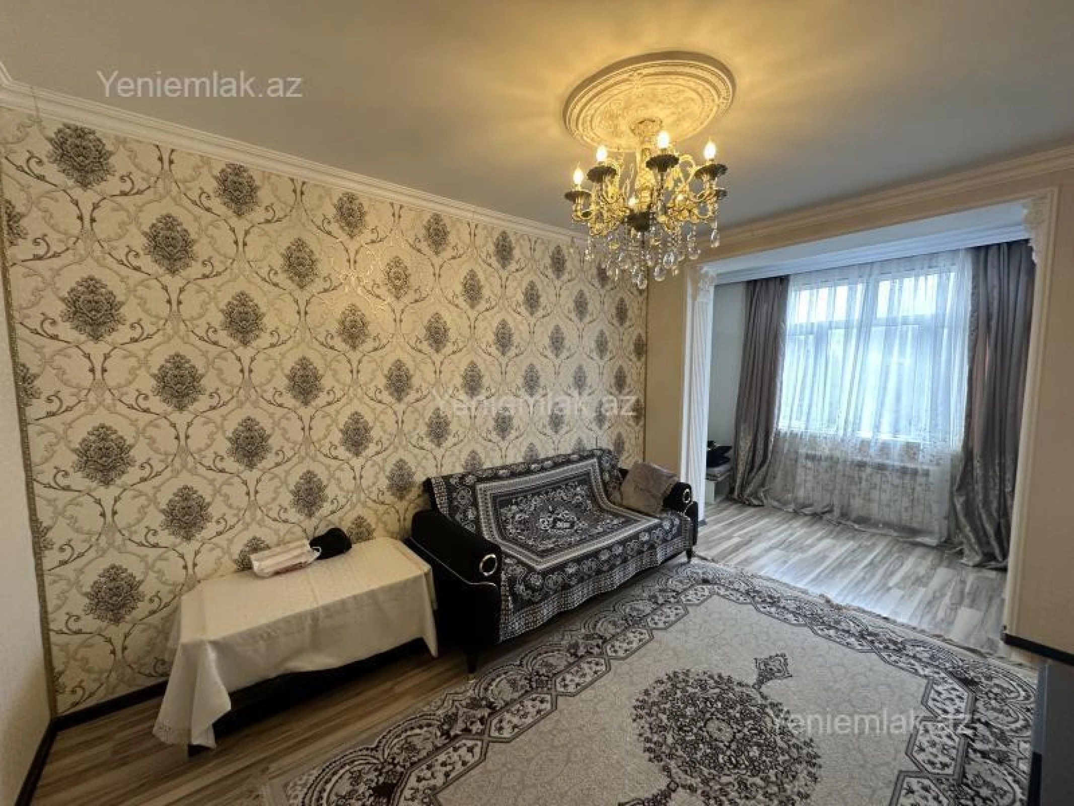 Satılır 2 otaqlı köhnə tikili 60 m²