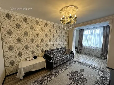Satılır 2 otaqlı köhnə tikili 60 m²