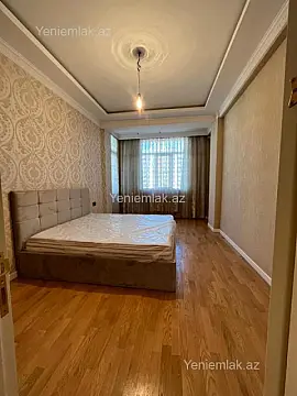 Satılır 3 otaqlı yeni tikili 150 m²