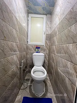 Satılır 2 otaqlı köhnə tikili 55 m²