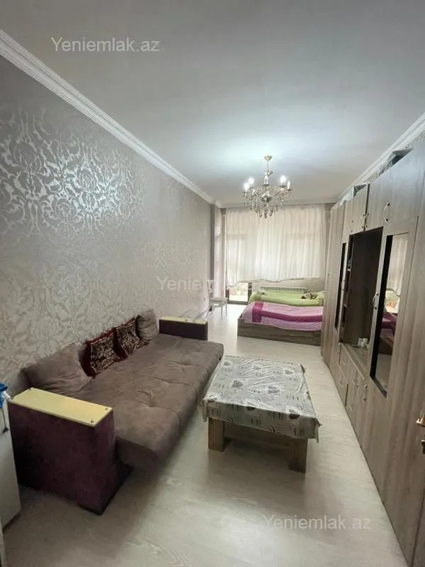 Satılır 1 otaqlı yeni tikili 50 m²