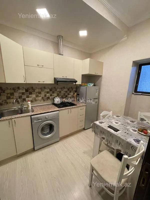 Satılır 1 otaqlı yeni tikili 50 m²