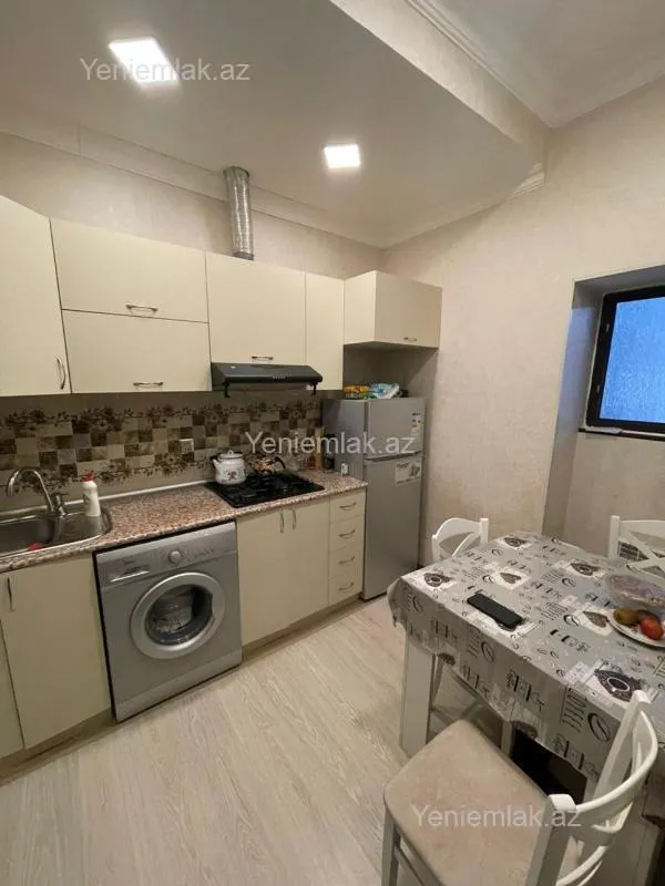 Satılır 1 otaqlı yeni tikili 50 m²