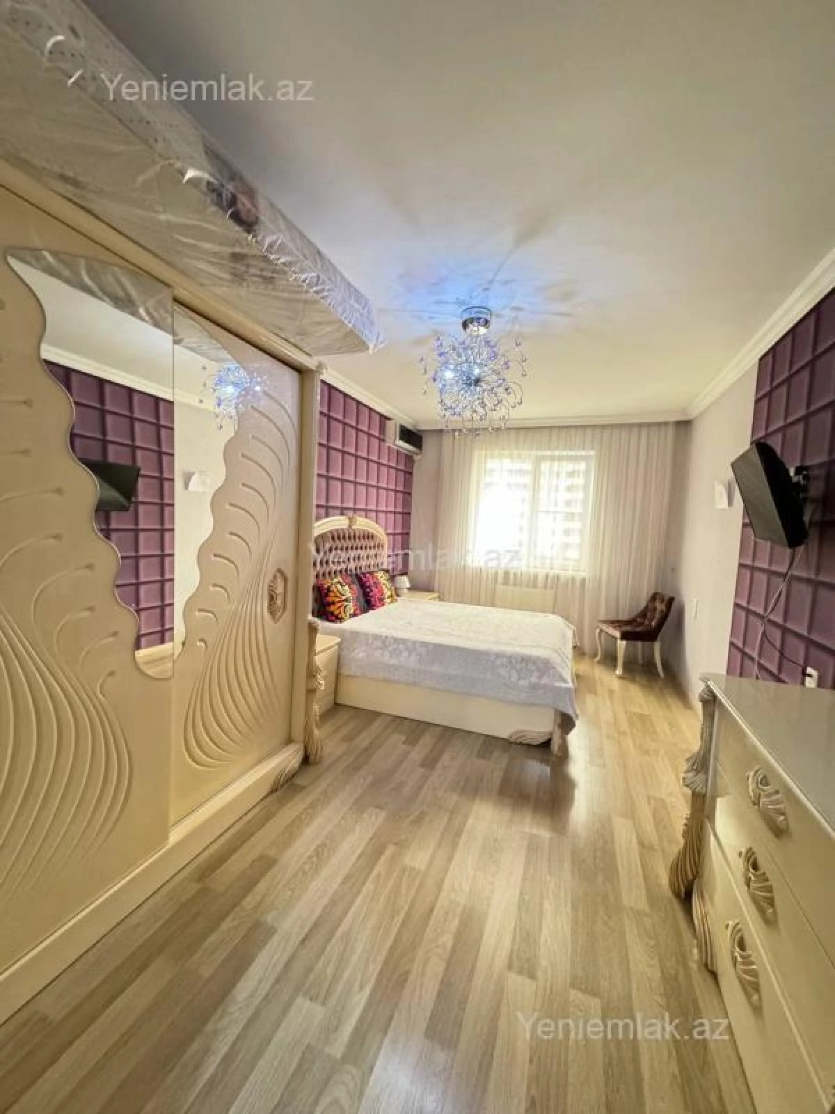 Satılır 5 otaqlı köhnə tikili 100 m²