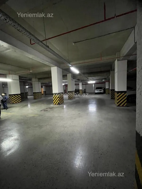 Satılır 3 otaqlı yeni tikili 137 m²