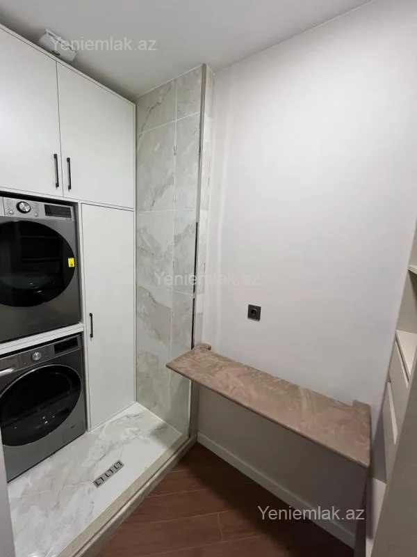 Satılır 3 otaqlı yeni tikili 137 m²