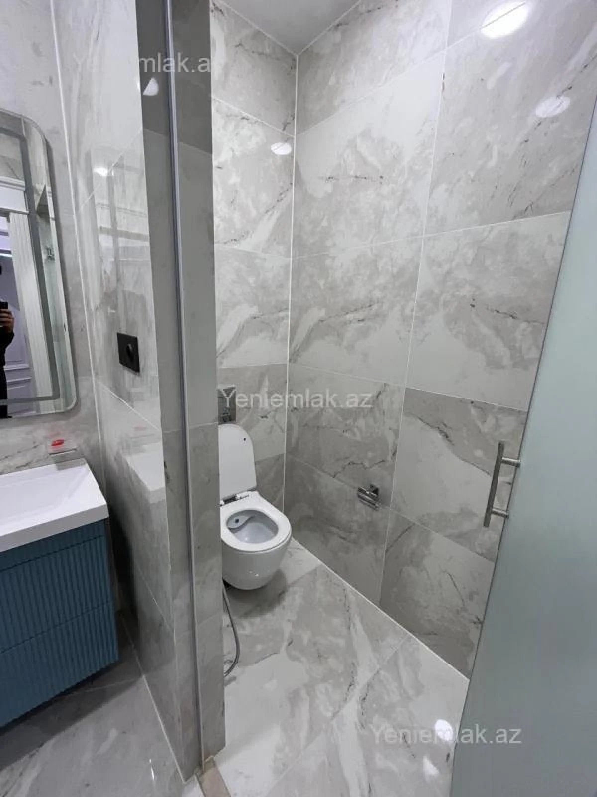 Satılır 3 otaqlı yeni tikili 137 m²