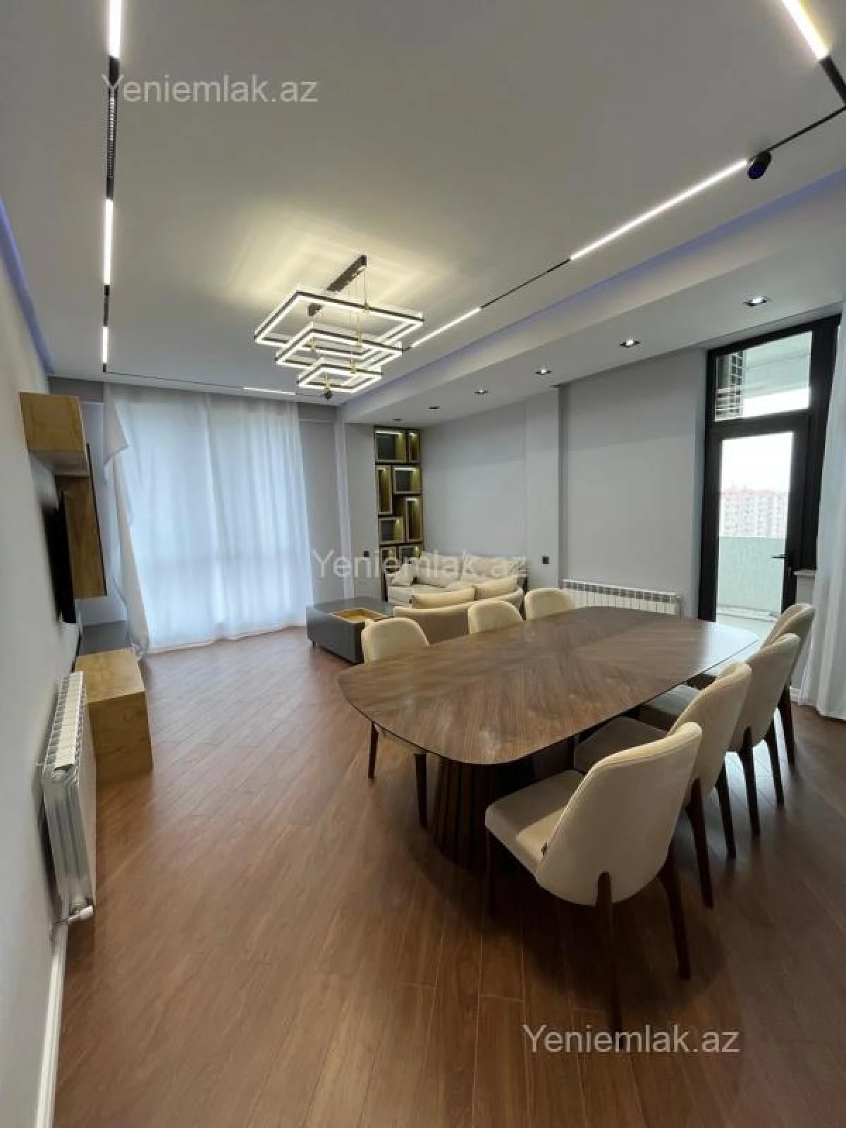 Satılır 3 otaqlı yeni tikili 137 m²