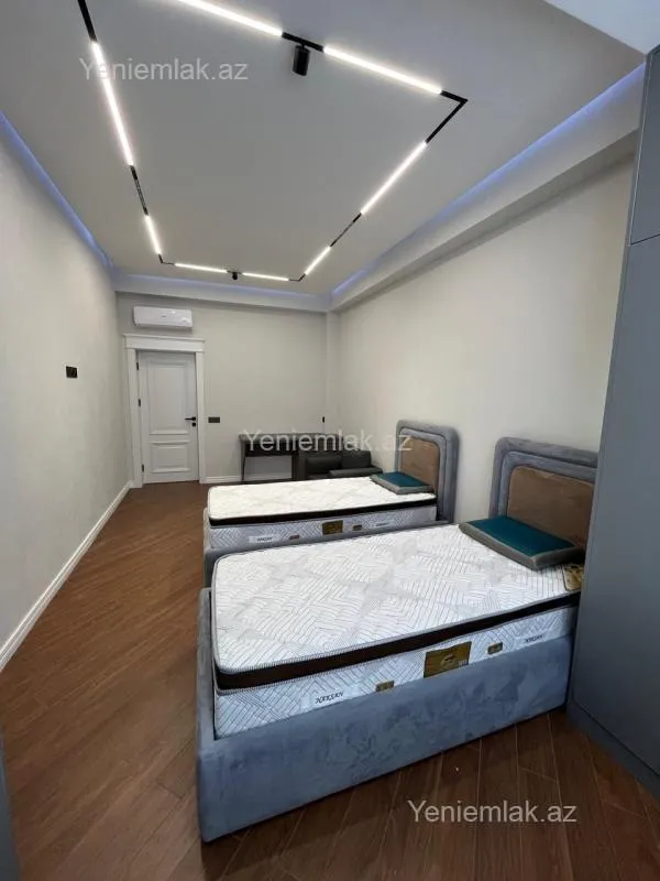 Satılır 3 otaqlı yeni tikili 137 m²