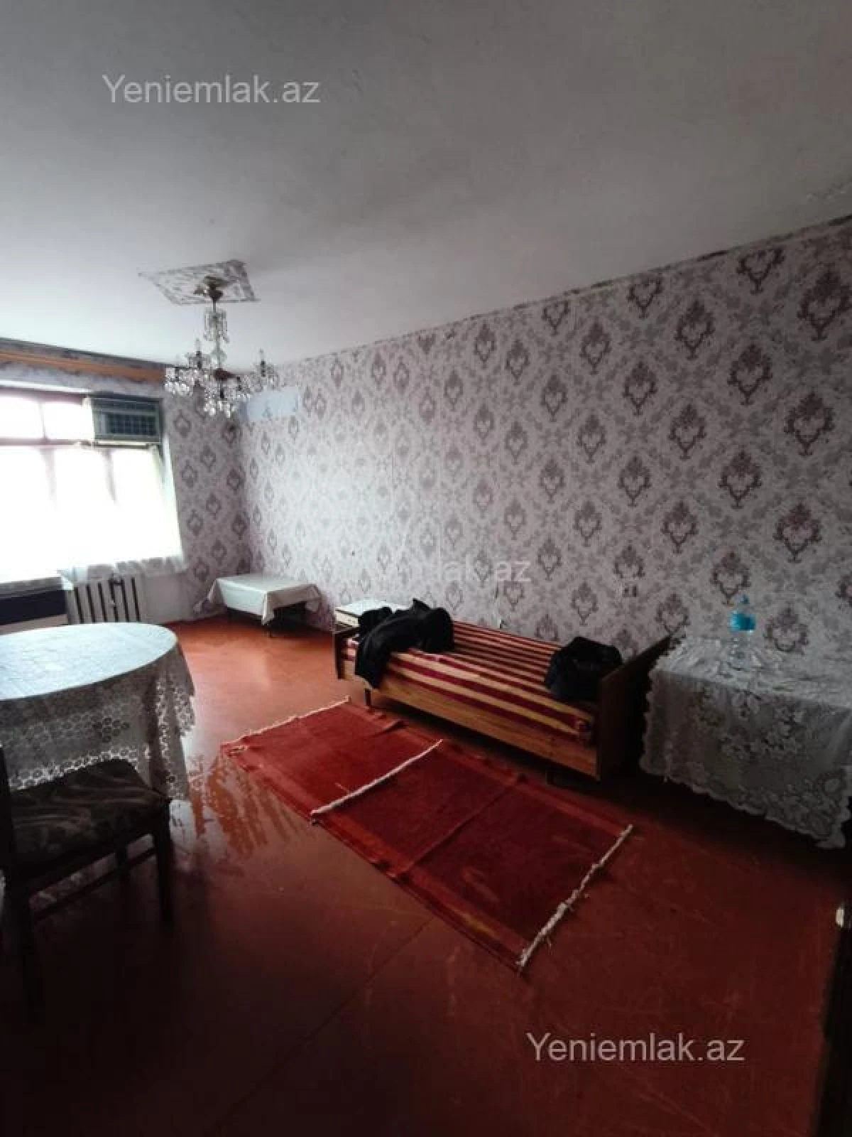 Satılır 2 otaqlı köhnə tikili 65 m²