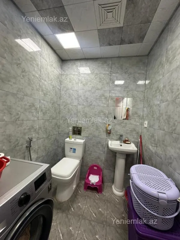 Satılır 3 otaqlı yeni tikili 90 m²