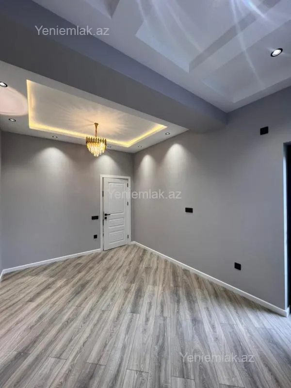 Satılır 2 otaqlı yeni tikili 68 m²