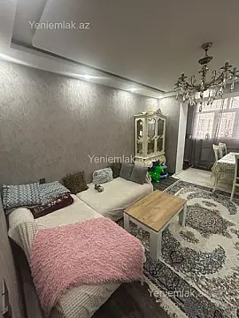 Satılır 2 otaqlı köhnə tikili 65 m²