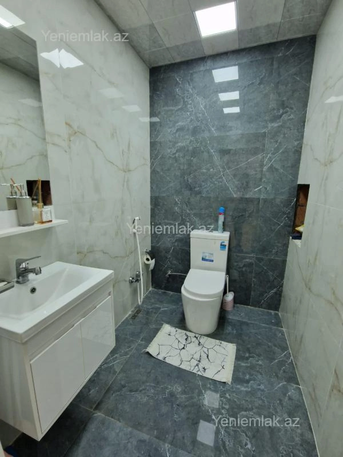 Satılır 2 otaqlı yeni tikili 90 m²