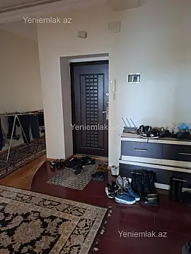 Satılır 3 otaqlı yeni tikili 150 m²