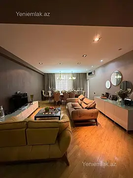 Satılır 3 otaqlı yeni tikili 137 m²