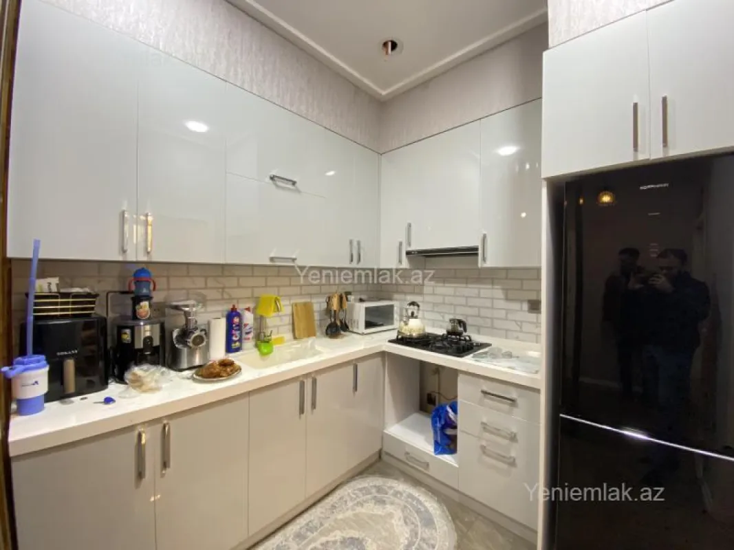 Satılır 2 otaqlı yeni tikili 62.4 m²