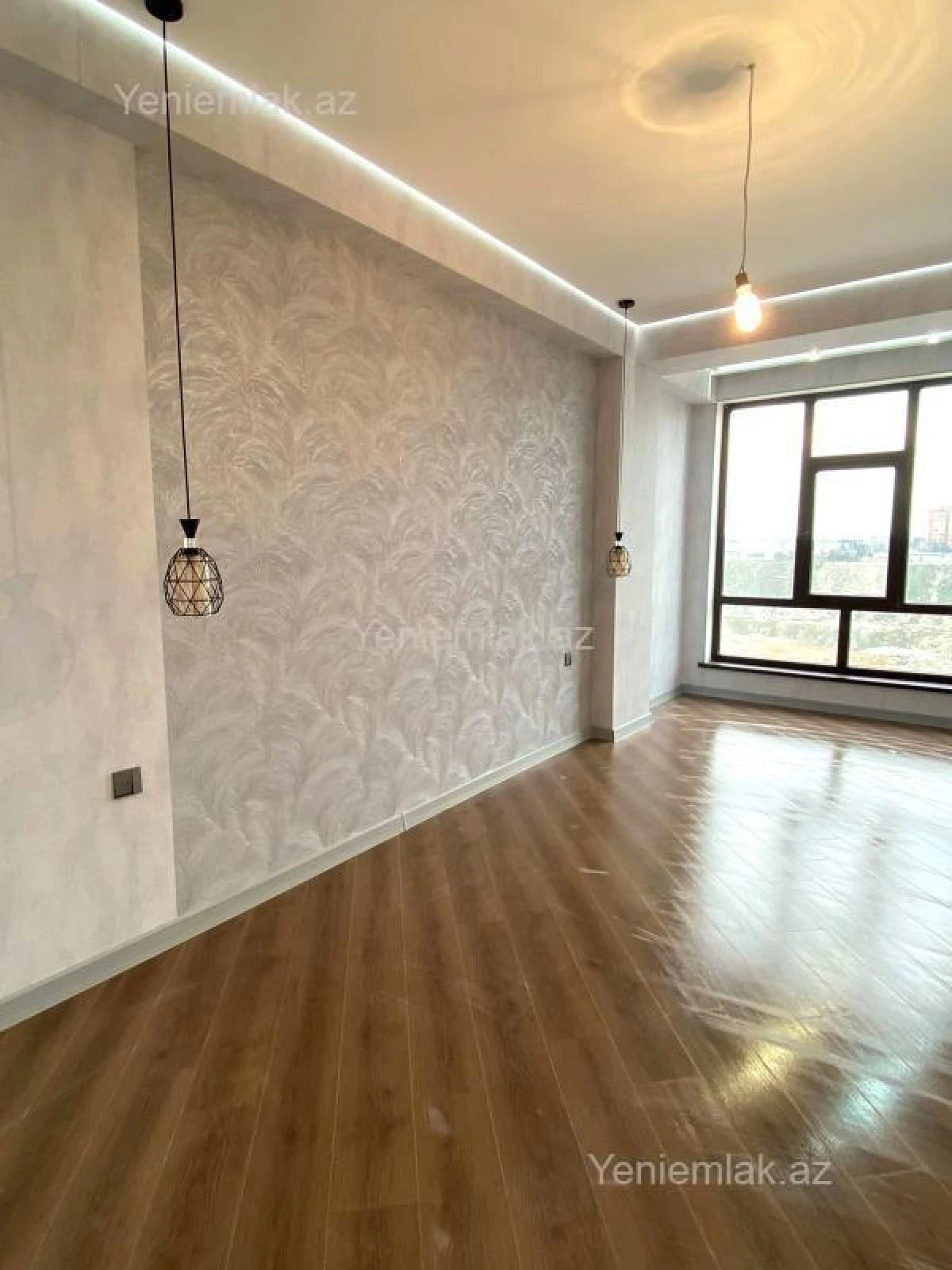 Satılır 3 otaqlı yeni tikili 100 m²